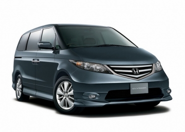 Honda Elysion 2004-2013 (8 мест) правый руль*